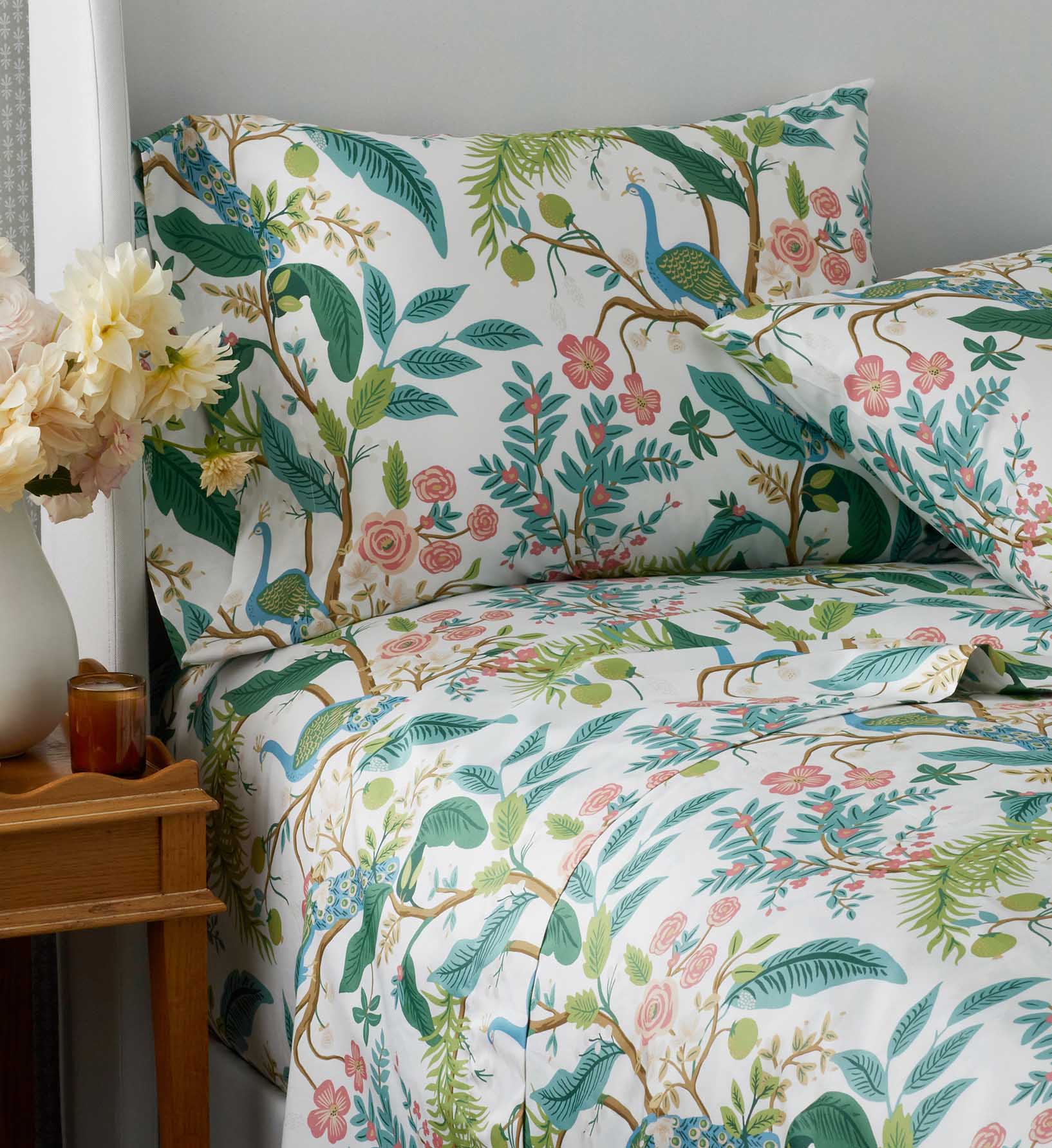 Sateen Fitted Sheet - Peacock White