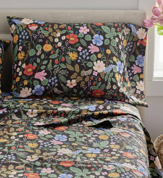 Percale Pillowcases - Strawberry Fields Black