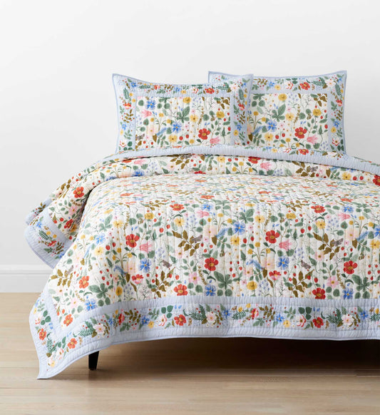 Cotton Quilt - Strawberry Fields - Premium Design Accessory