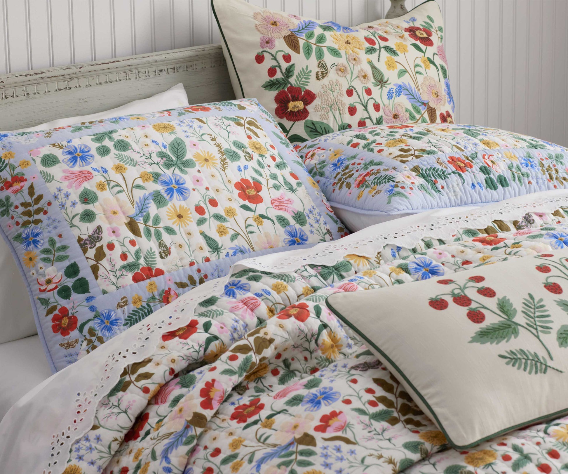 Cotton Quilted Sham - Strawberry Fields
