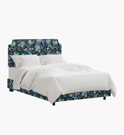 Hampton Bed - Garden Party Blue - Premium Design Accessory