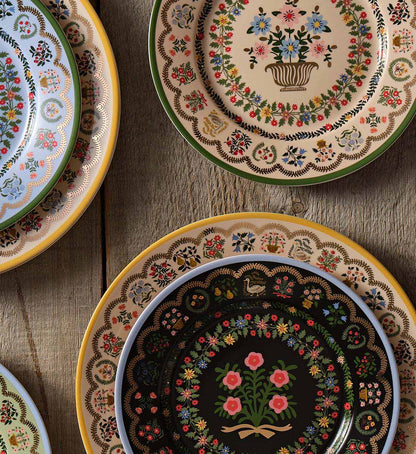 Porcelain Dessert Plate Set - Rosette