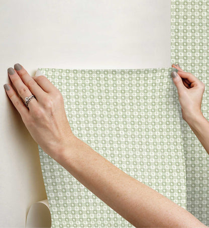 Daisy Gingham Peel & Stick Wallpaper - Green