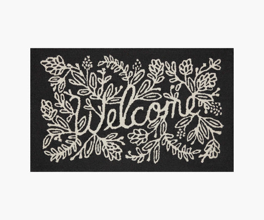 Minnie Welcome Wool-Hooked Rug - Black - Premium Design Accessory