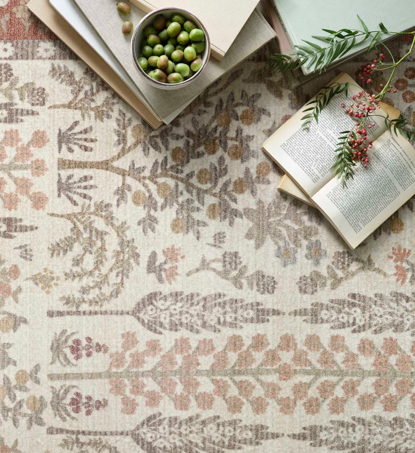 Holland Fenna Power-Loomed Rug - Rust
