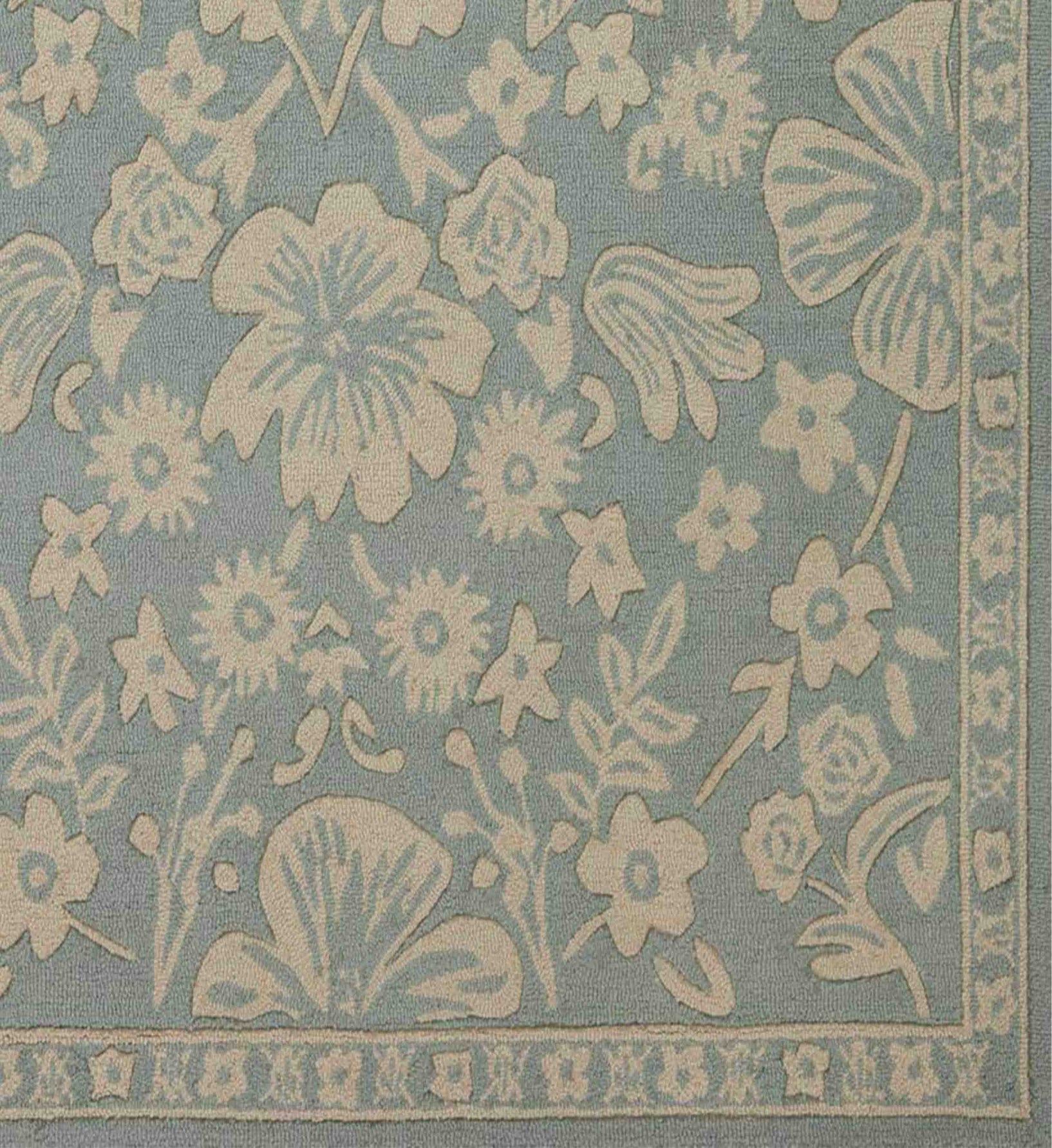 Arboretum Rose Garden Wool-Hooked Rug - Jade