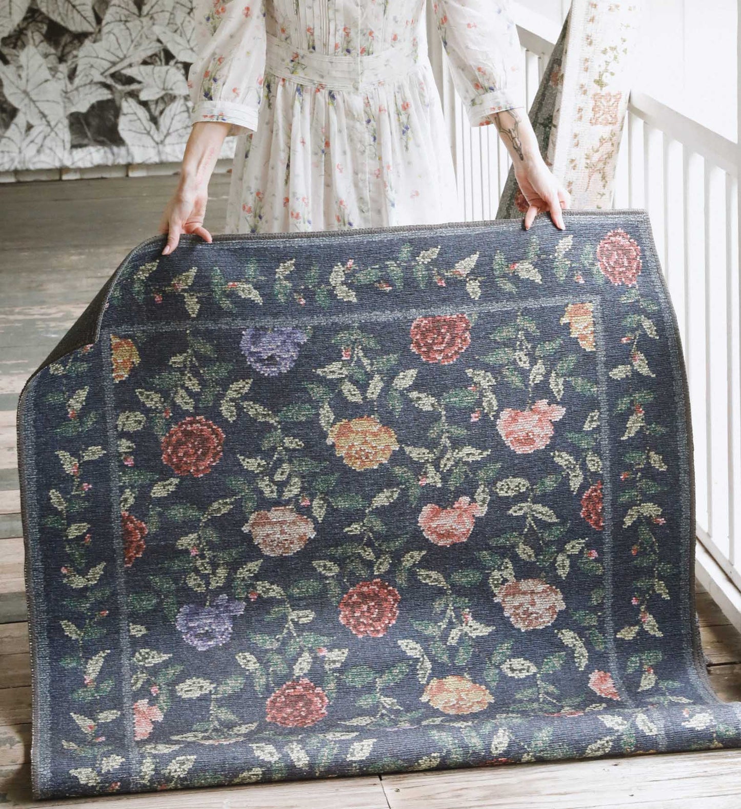 Wildwood Rose Trellis Printed Rug - Navy