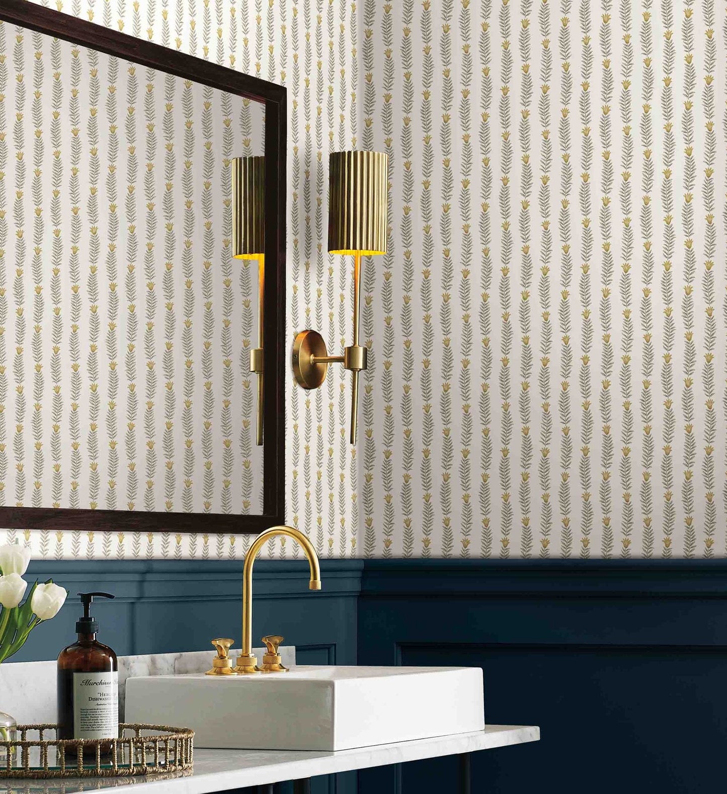 Eden Wallpaper - White & Metallic Gold