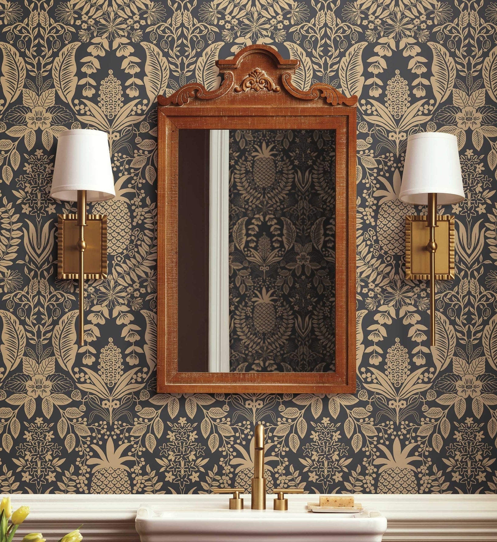 Pineapple Damask Wallpaper - Black & Gold
